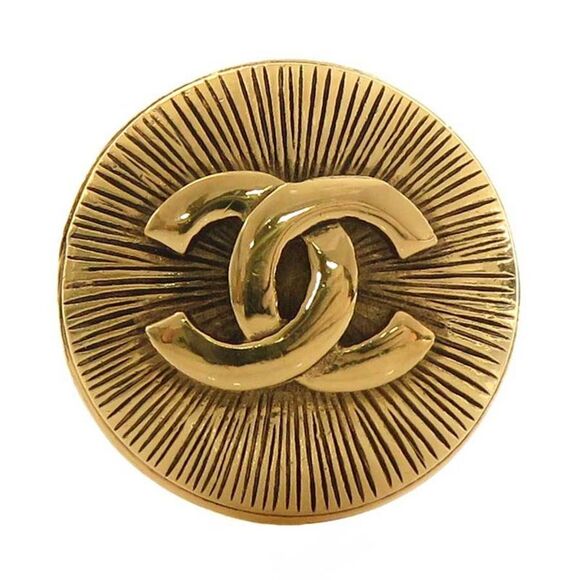 Pre Loved chanel Women Gold Brooches - Picture 1 of 5
